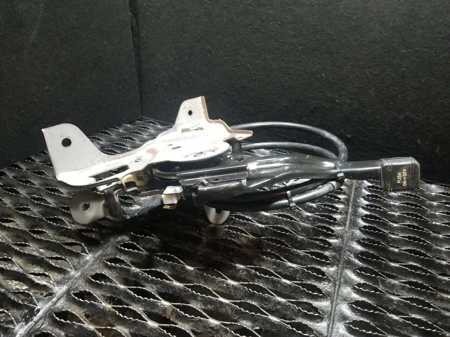 16 17 18 19 Nissan Rogue Emergency Brake Parking Pedal OEM