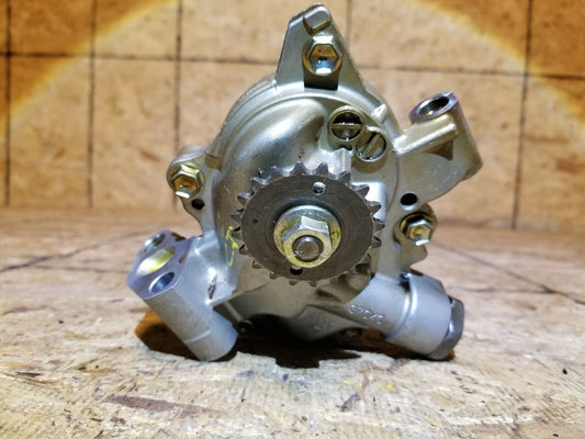 11 12 13 14 15 Lexus CT200h Engine Oil Pump OEM