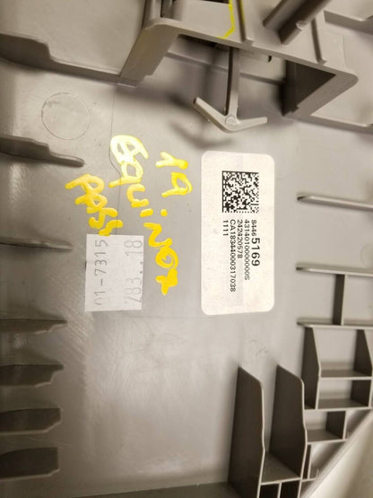 18 - 21 Chevrolet Equinox B Pillar Upper Trim Cover Panelpass Side Right OEM