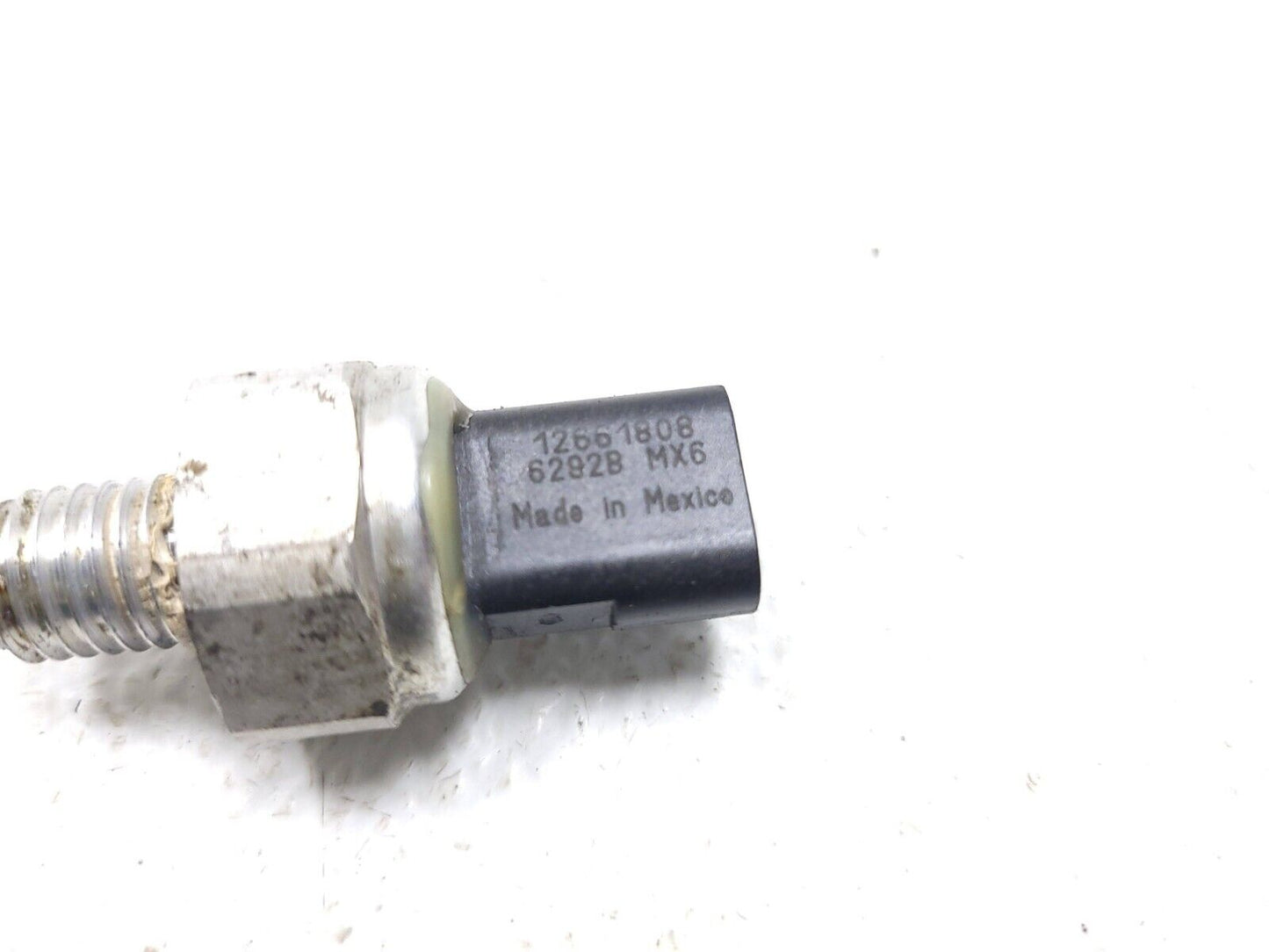 2016 - 2018 Cadillac Atsoil Pressure Sensor 12661808 2.0l OEM