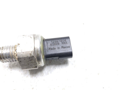 2016 - 2018 Cadillac Atsoil Pressure Sensor 12661808 2.0l OEM