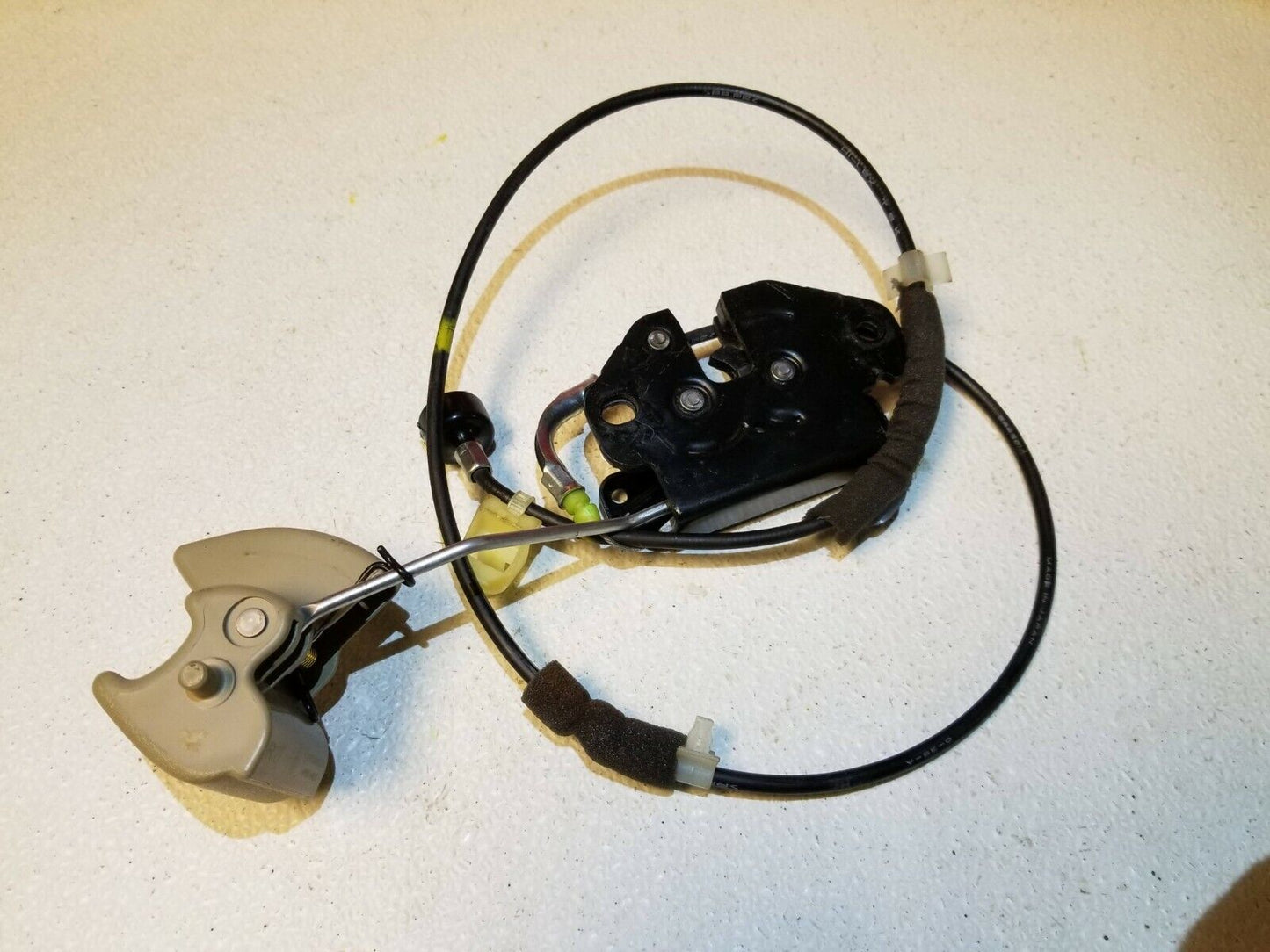 13 14 15 Acura RDX Rear Seat Down Fold Lock Release Handle Passenger Side OEM