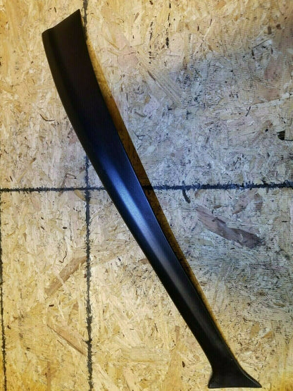 07 08 09 10 11 Lincoln Town Car Right Pass Side B Pillar Post Trim Molding OEM