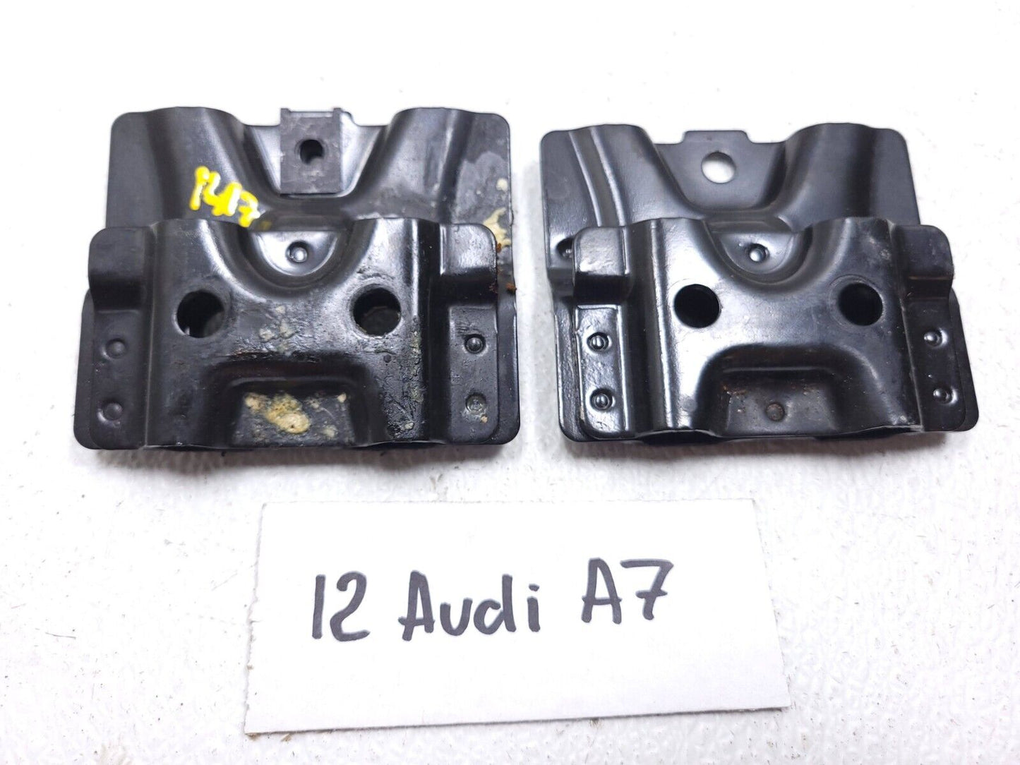 12 13 14 15 16 17 Audi A7 Rear Cargo Tie Down Hook Fastener Mount Bracket OEM