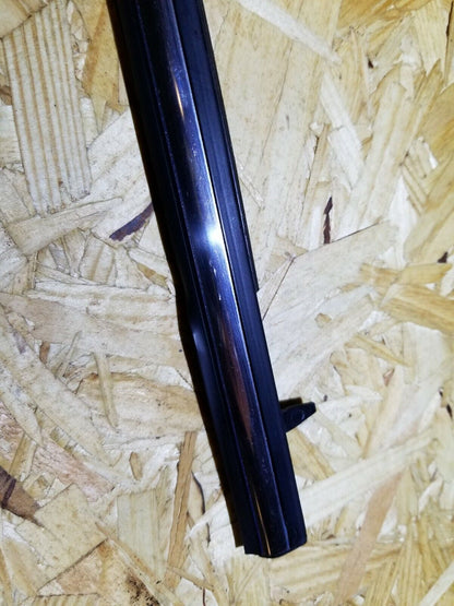 10 11 12 13 14 Subaru Legacy Front Right Pass Window Belt Seal Molding OEM