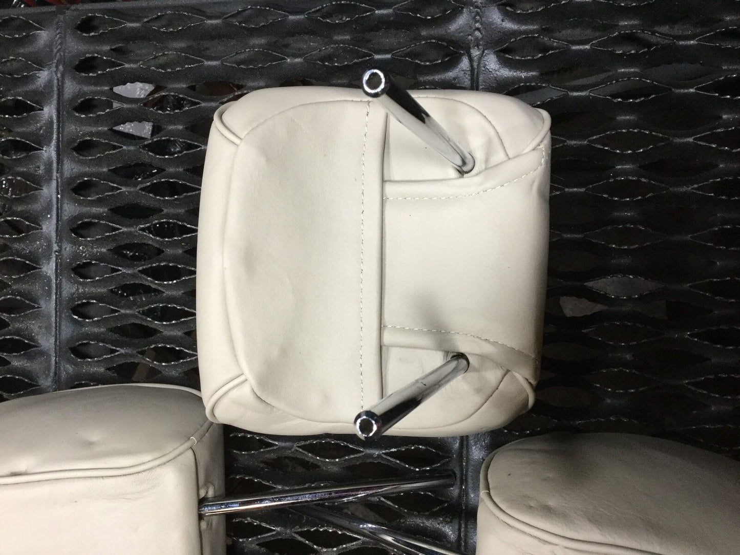 98 99 00 01 02 03 04 05 Lexus GS300 Rear Seat Headrest 3pcs OEM Leather