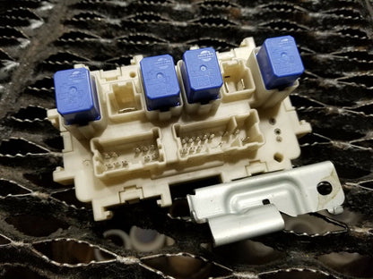 09 10 11 12 13 14 Nissan Maxima Fuse Relay Box OEM