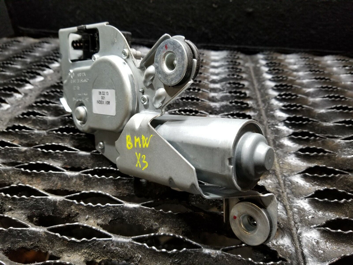 04 05 06 BMW X3 E83 Rear Wiper Motor OEM