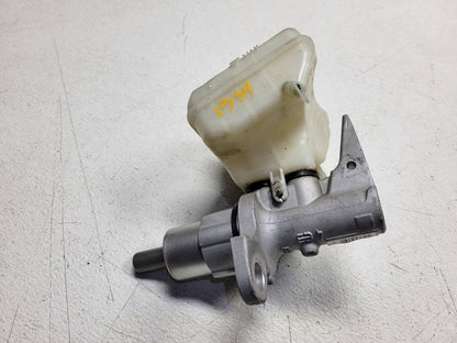 13 14 15 16 Audi A4 S4 Brake Master Cylinder OEM