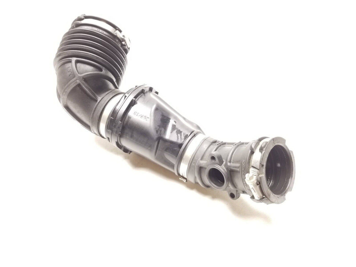 18 19 20 21 Chevrolet Equinox Air Cleaner Outlet Hose Tube Pipe OEM