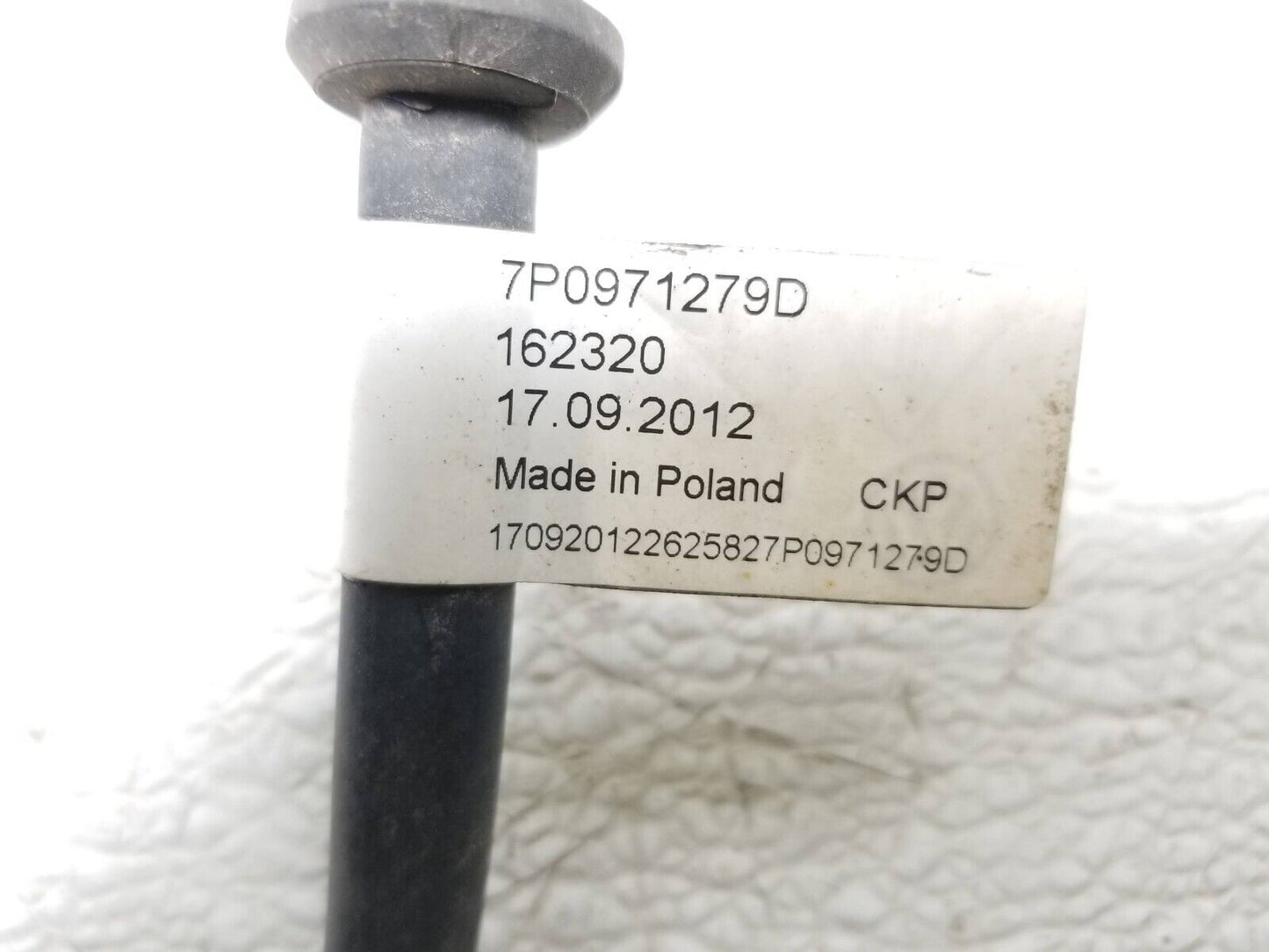 2011 - 2014 Porsche Cayenne Rear Right Pass Wheel Speed ABS Sensor Wire OEM