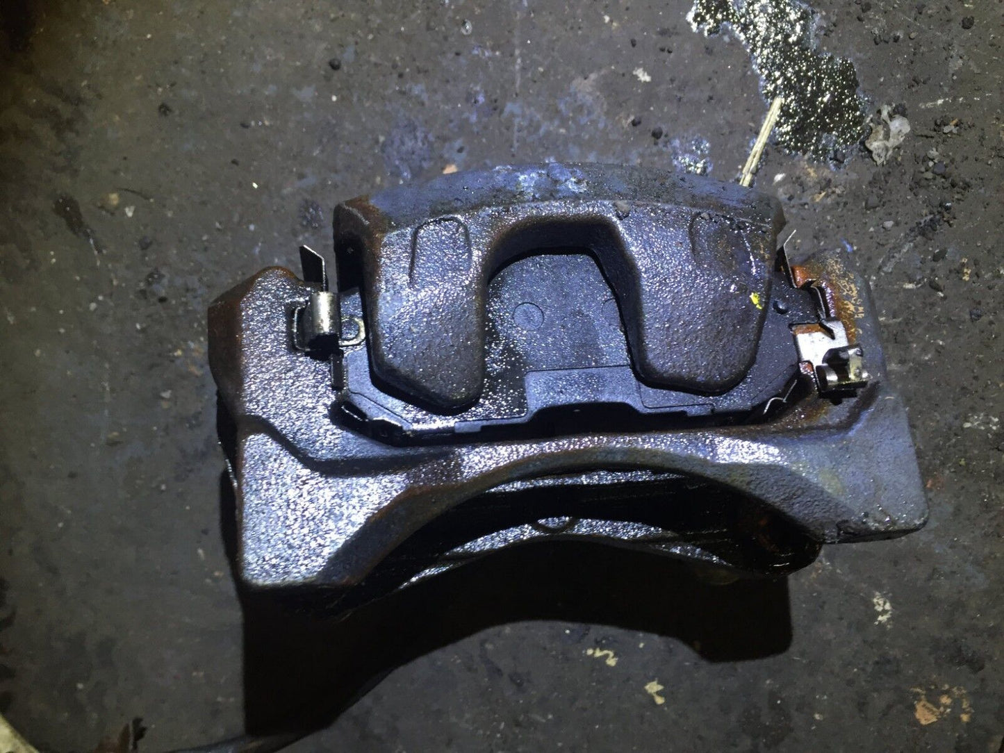 08 09 10 11 12 Nissan Altima Coupe Front Left Brake Caliper Driver Side OEM
