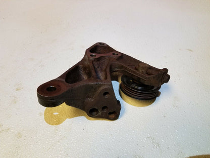 04 05 06 Scion Xa 1.5l Pulley W/ Bracket OEM 1nz-fxe