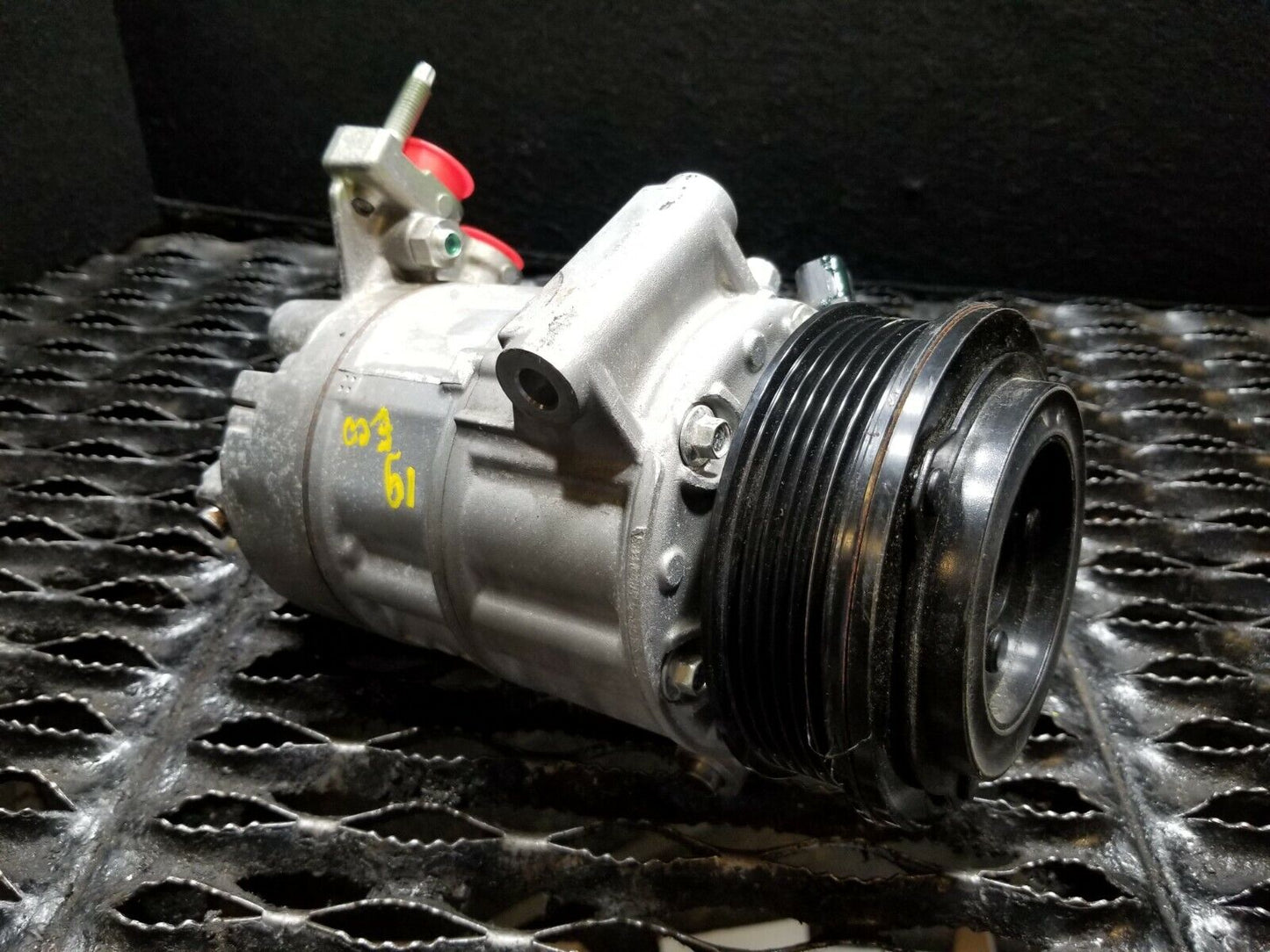 18 19 20 Ford Ecosport A/c Compressor OEM 532 Miles!