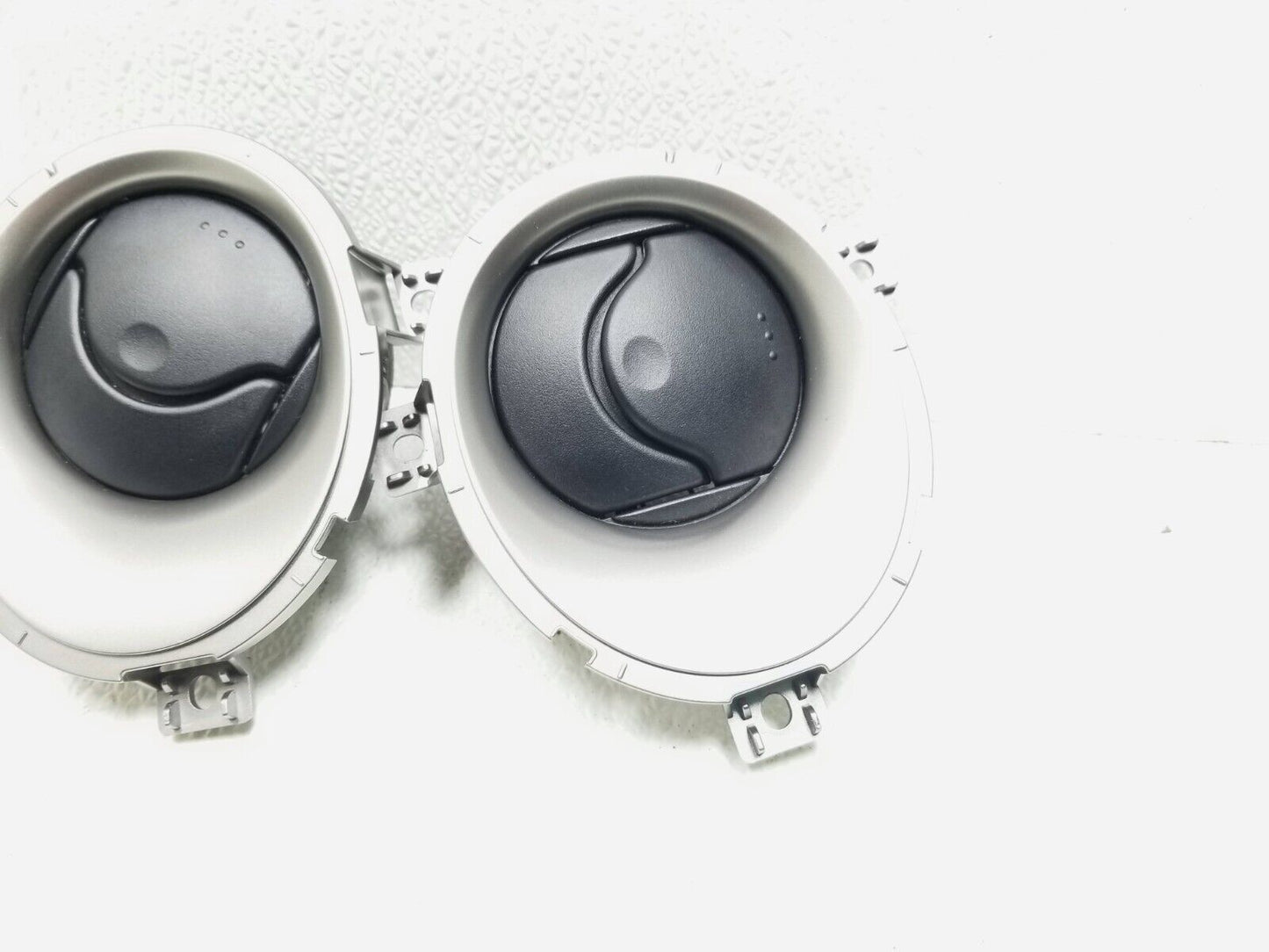 11 12 13 14 Nissan Juke Dash Air Vent Pair OEM