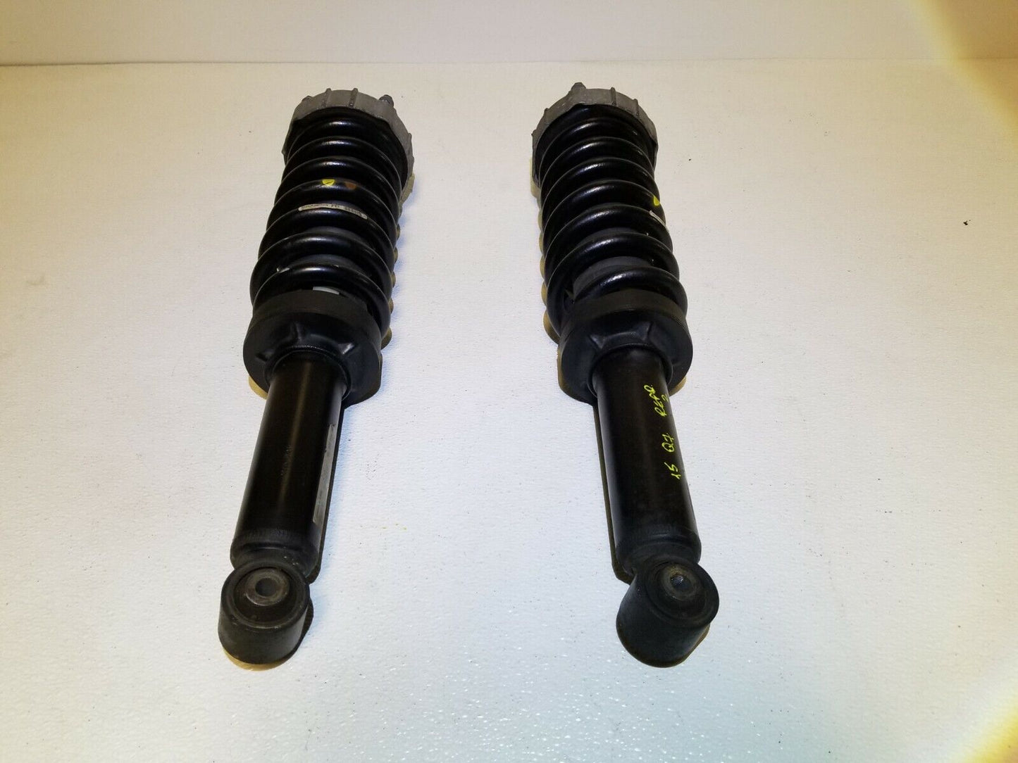 13 14 15  Audi Q7 3.0l Rear Shock Strut Absorber Pair OEM 87k Miles
