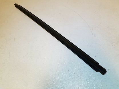 12 13 14 15 16 Jeep Patriot Front Right Pass Door Window Belt Seal Molding OEM
