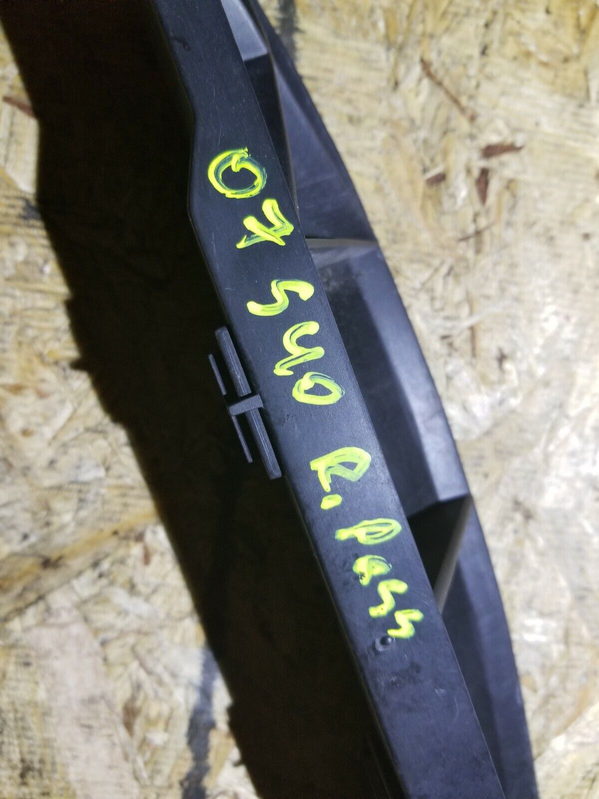 05 06 07 Volvo S40 Rear Bumper Mount Bracket 4pcs OEM