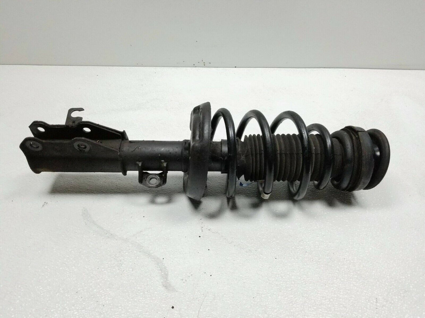 15 16 17 18 Chevy Impala Front Left Driver Shock Strut Absorber OEM