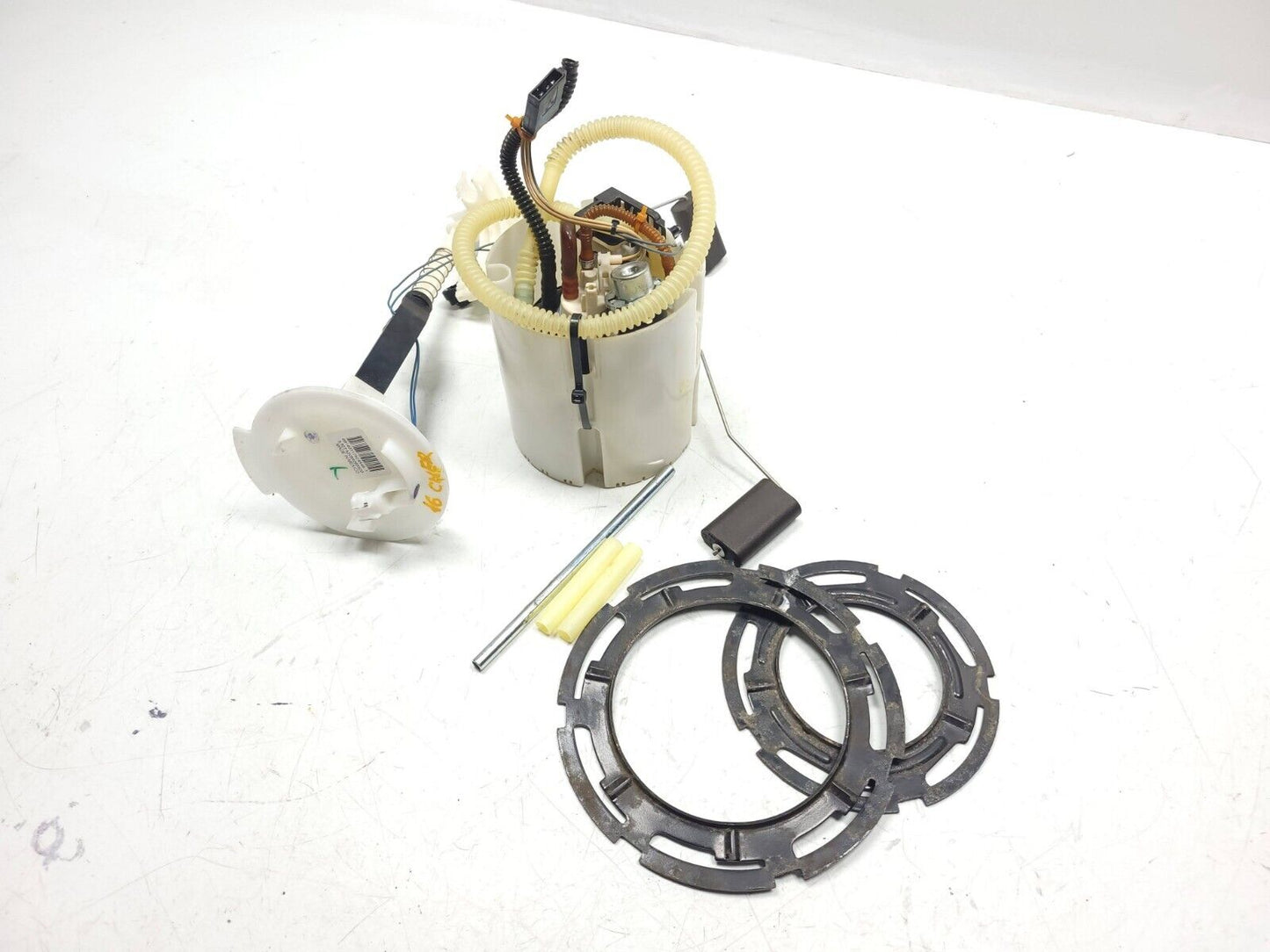 14 15 16 17 18 Jeep Cherokee 3.2l Fuel Gas Pump Sender Unit 68140317ac  OEM