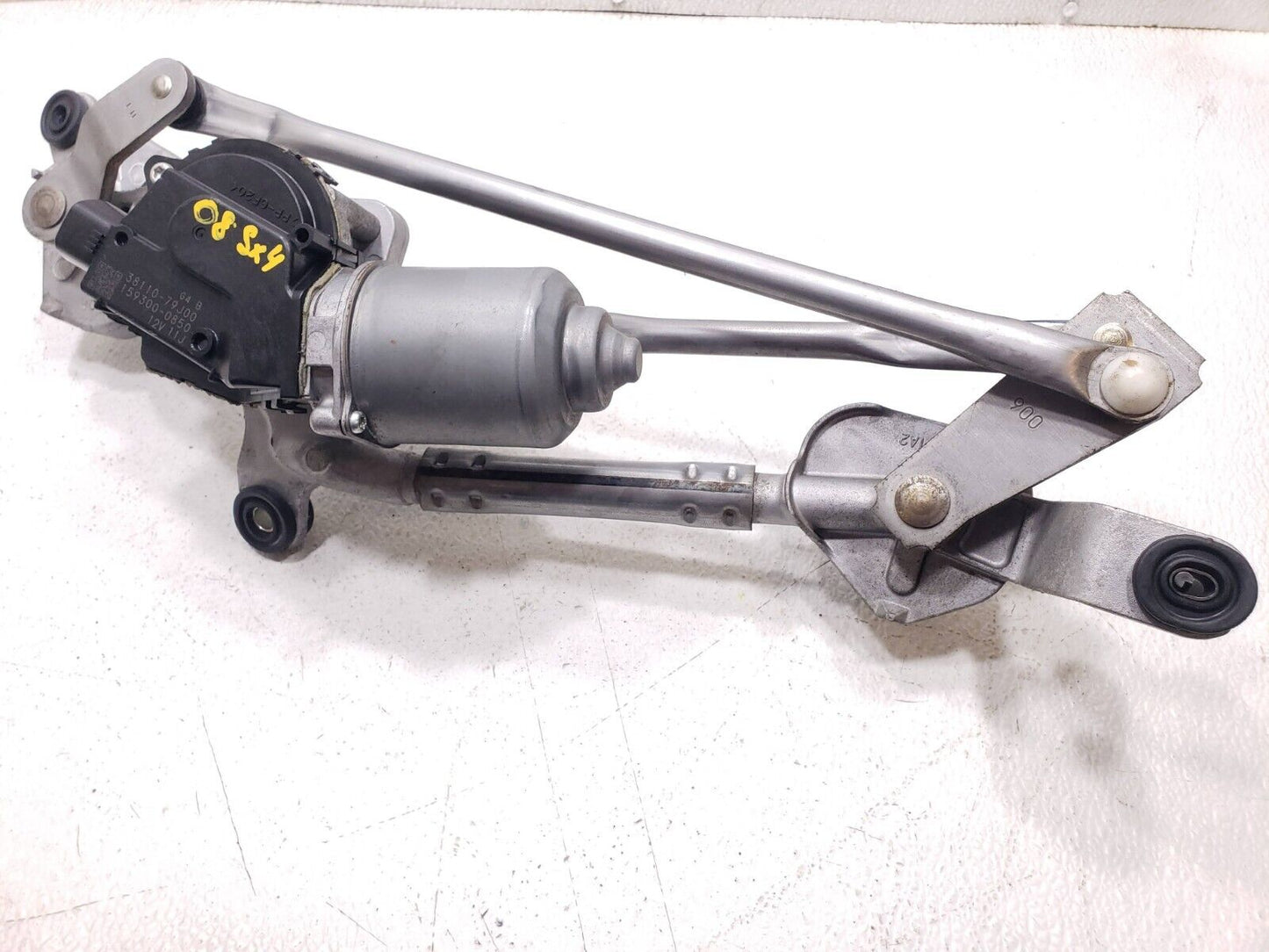 07 - 13 Suzuki Sx4 Hatchback Windshield Wiper Motor & Transmission OEM