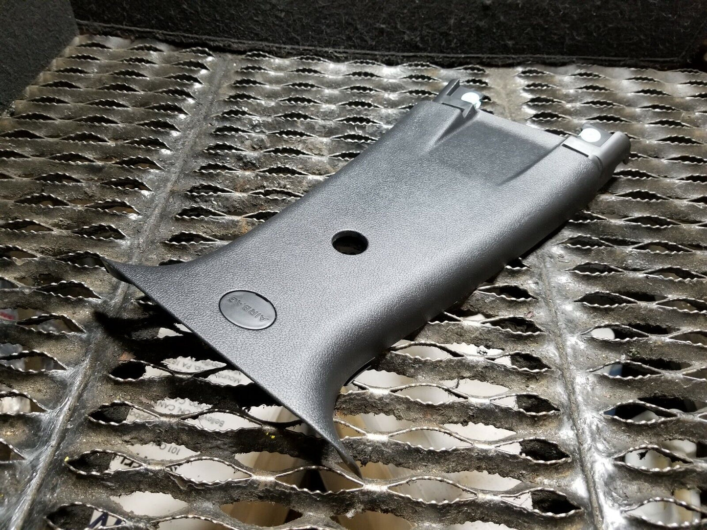 12 13 14 15 16 Hyundai Veloster Center Upper B Pillar Trim Right Pass Side OEM