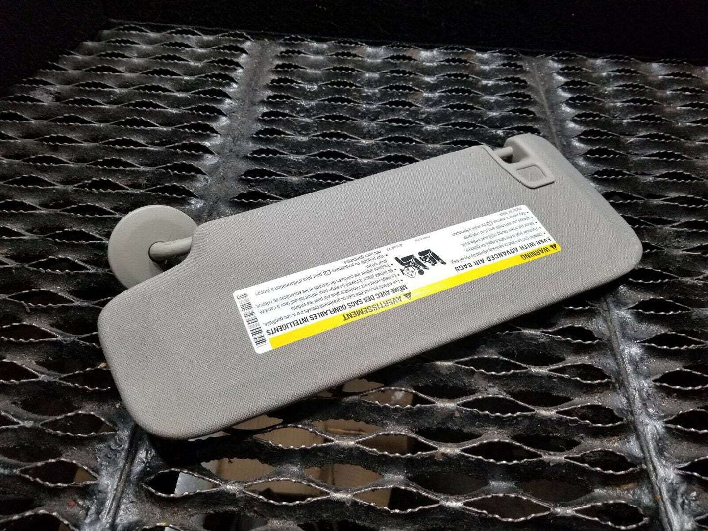 08 09 10 11 12 Chevy Malibu Sun Visor Right Passenger Side OEM 65k