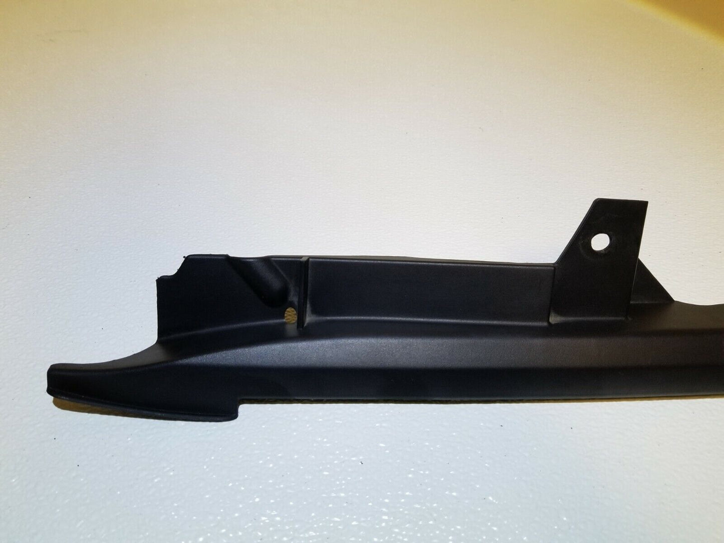 07 08 09 Acura RDX Passenger Right Front Fender Upper Trim Cover 74206stk OEM