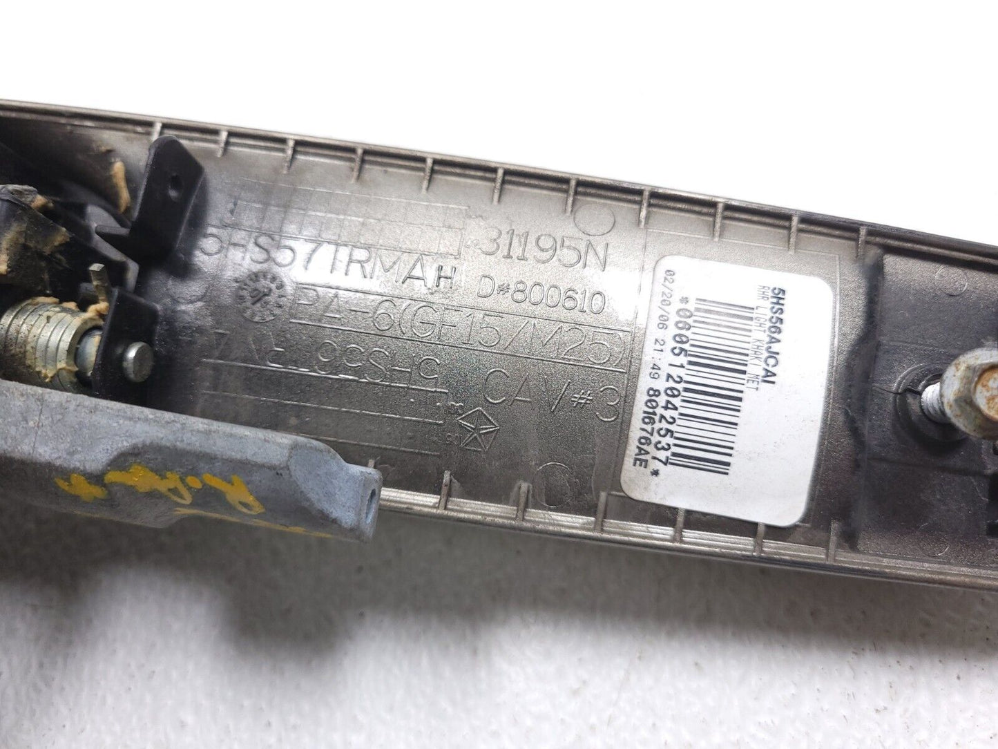 2006 - 2010 Jeep Grand Cherokee Exterior Door Handle Rear Right Pass Side OEM