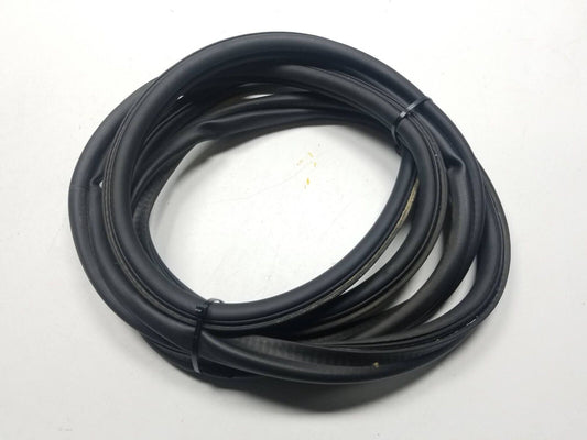 09 10 11 12 BMW 750li Rear Trunk Lid Weatherstrip Seal OEM