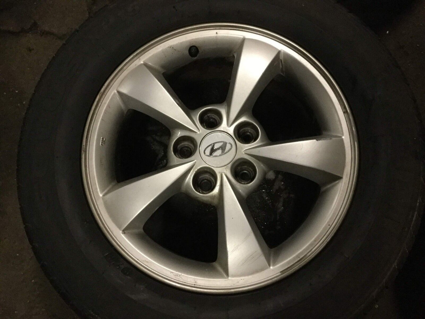 06 07 08 09 10 11 Hyundai Azera Alloy Wheel Rim & Tire 225/60 R16 4pcs OEM A8