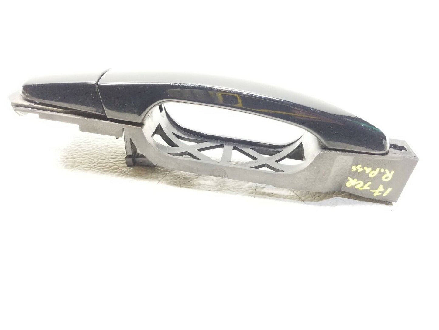 14 15 16 17 GMC Terrain Rear Right Pass Exterior Door Handle OEM 14k Miles
