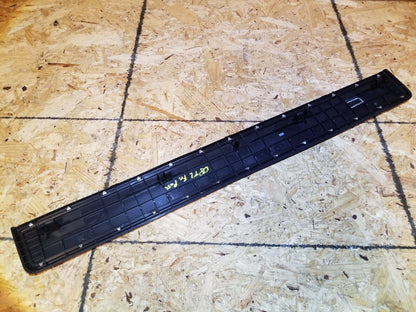 04 05 06 07 08 Acura Tl S Front Right Door Scuff Plate Panel Step Trim Sill OEM