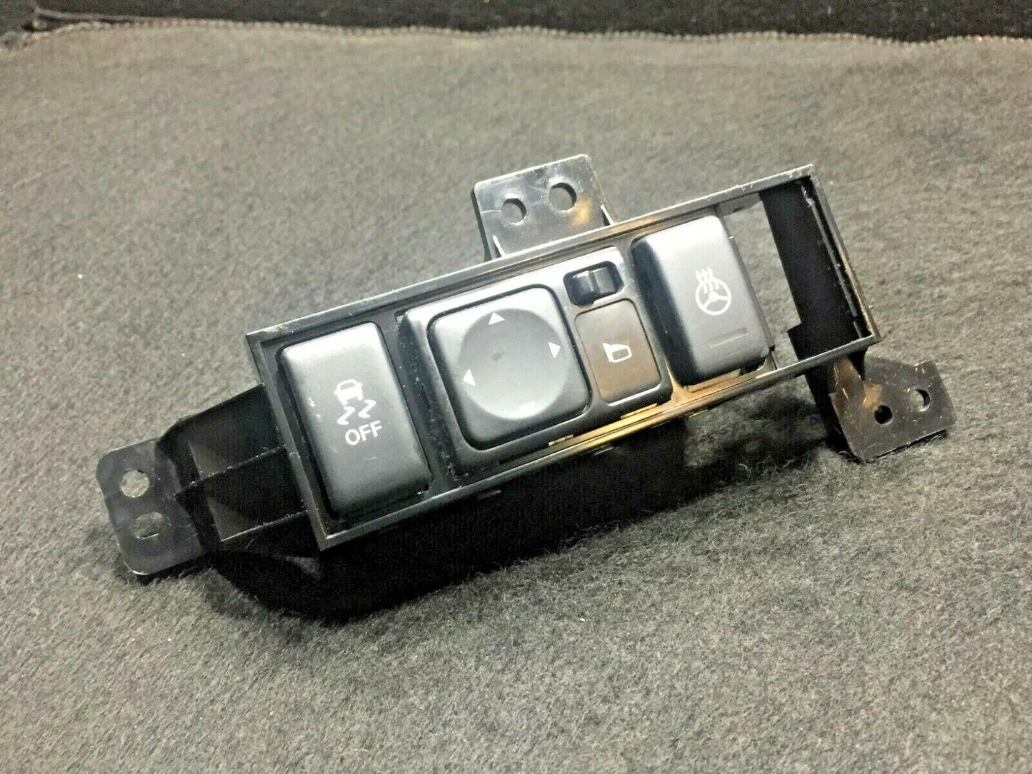 09 10 11 12 13 14 Nissan Maxima Power Mirror Regulator & Traction Switch OEM D38