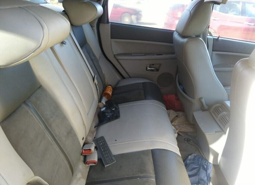 2006 - 2010 Jeep Grand Cherokee Trunk Lid Hatch Hinge Pair OEM