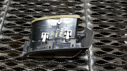 10 11 12 Lincoln MKT Dash Air Vent Grille Right Passenger Side OEM