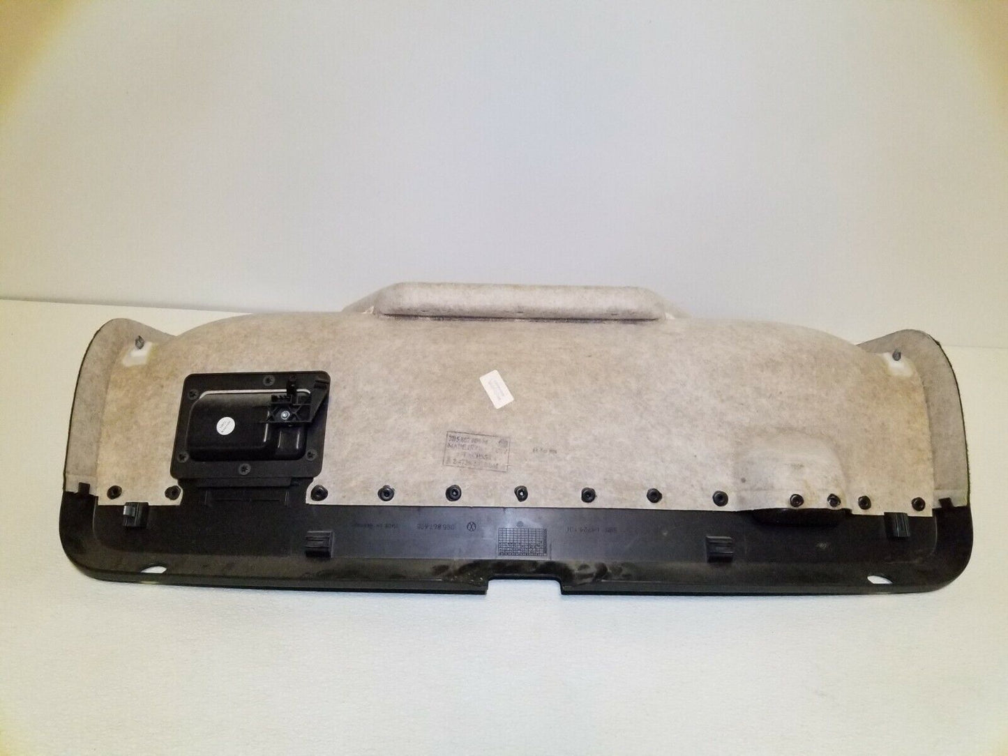 00 01 02 03 04 05 Volkswagen Passat Trunk Lid Trim Panel Cover OEM D23