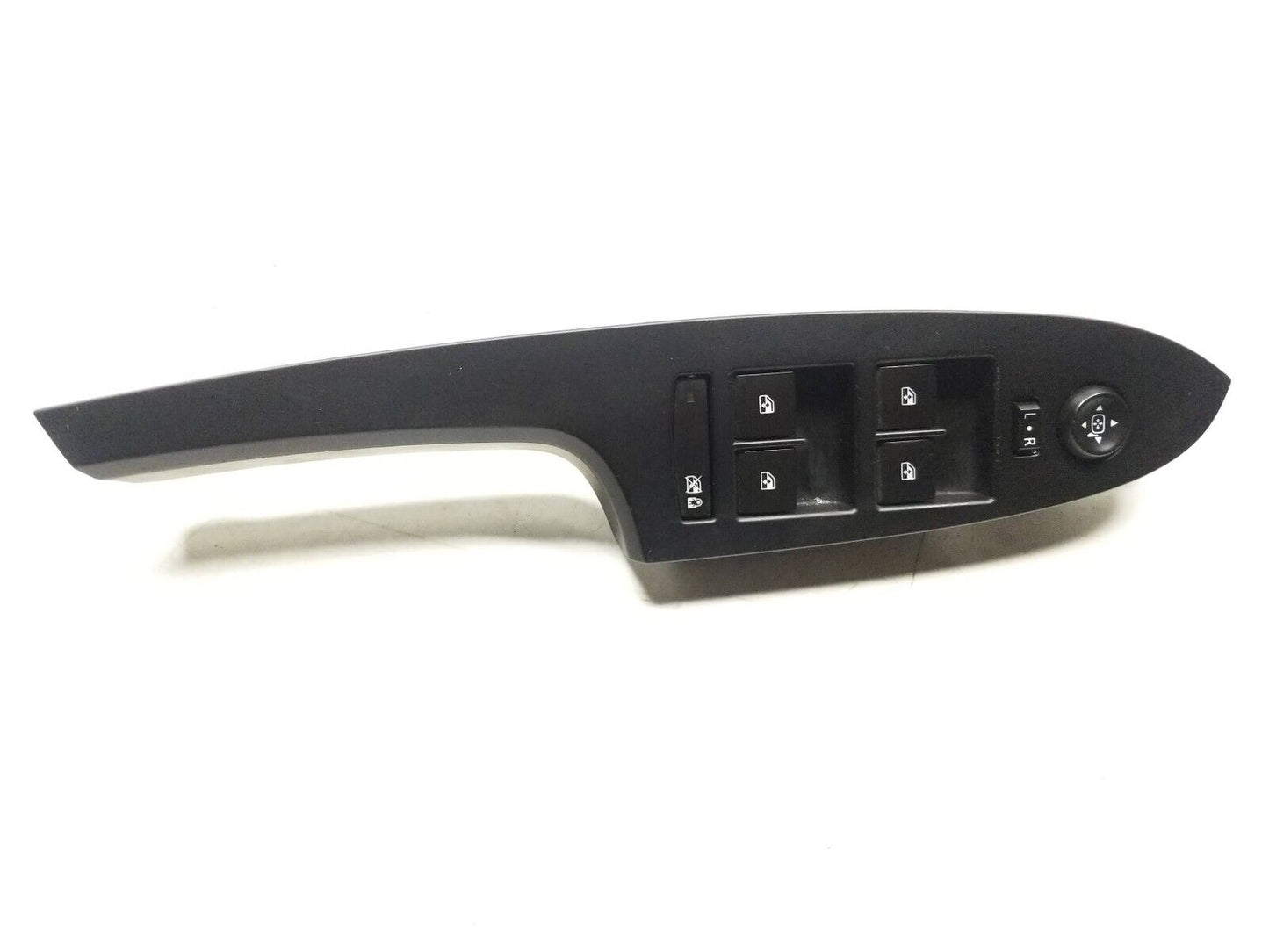 2013 - 2018 Cadillac Ats Front Power Window Master Switch Driver Left OEM
