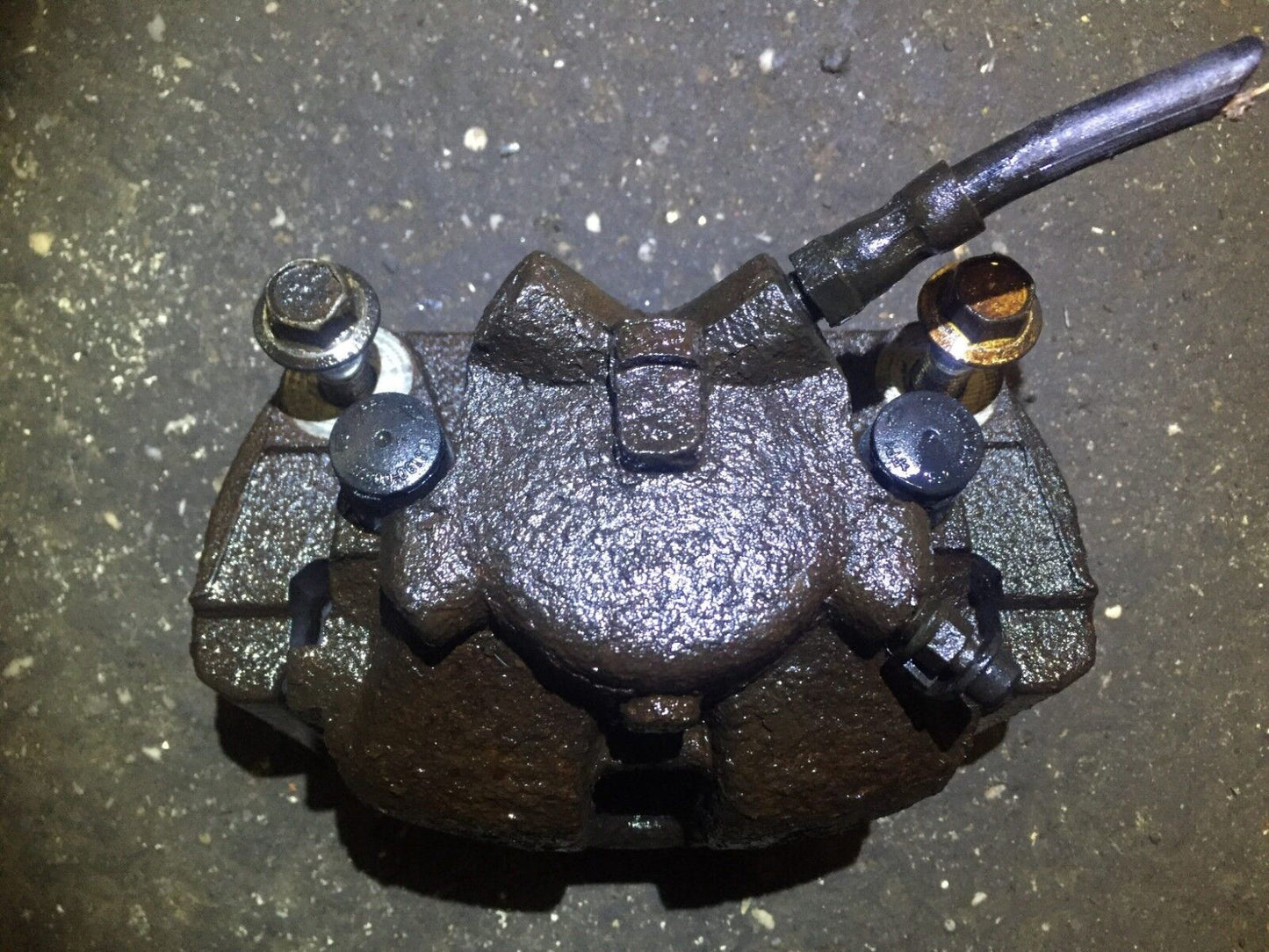 04 05 06 BMW X3 E83 3.0l Front Right Passenger Side Brake Caliper OEM D33