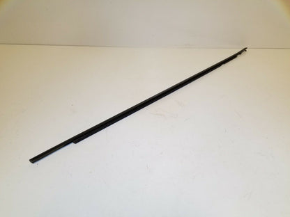 14 15 16 Subaru Forester Front Right Pass Door Window Belt Seal Molding OEM