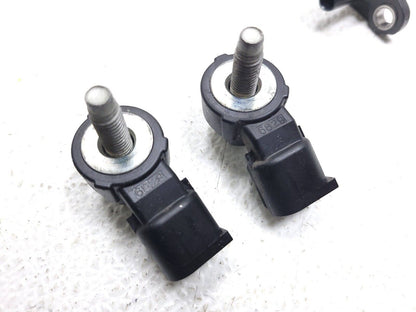 2016 - 2018 Cadillac Ats Crankshaft & Camshaft Position Sensor 3pcs  2.0l OEM