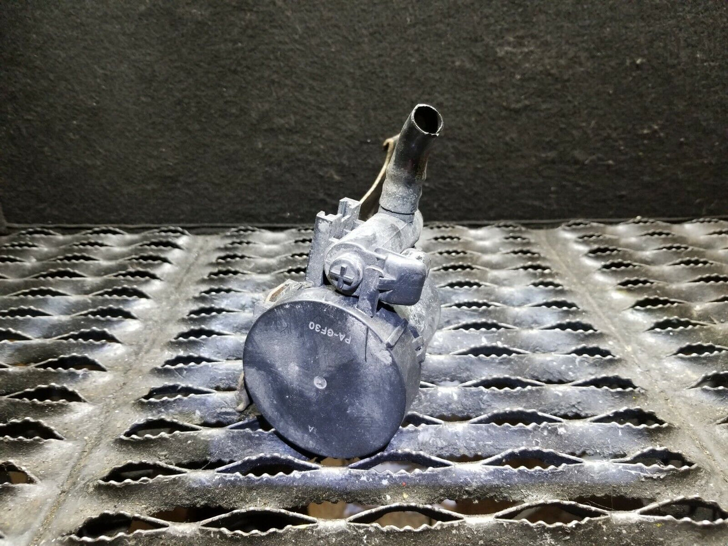 07 08 09 10 11 12 13 Chevy Impala Vapor Canister Vent Solenoid 20952523 OEM