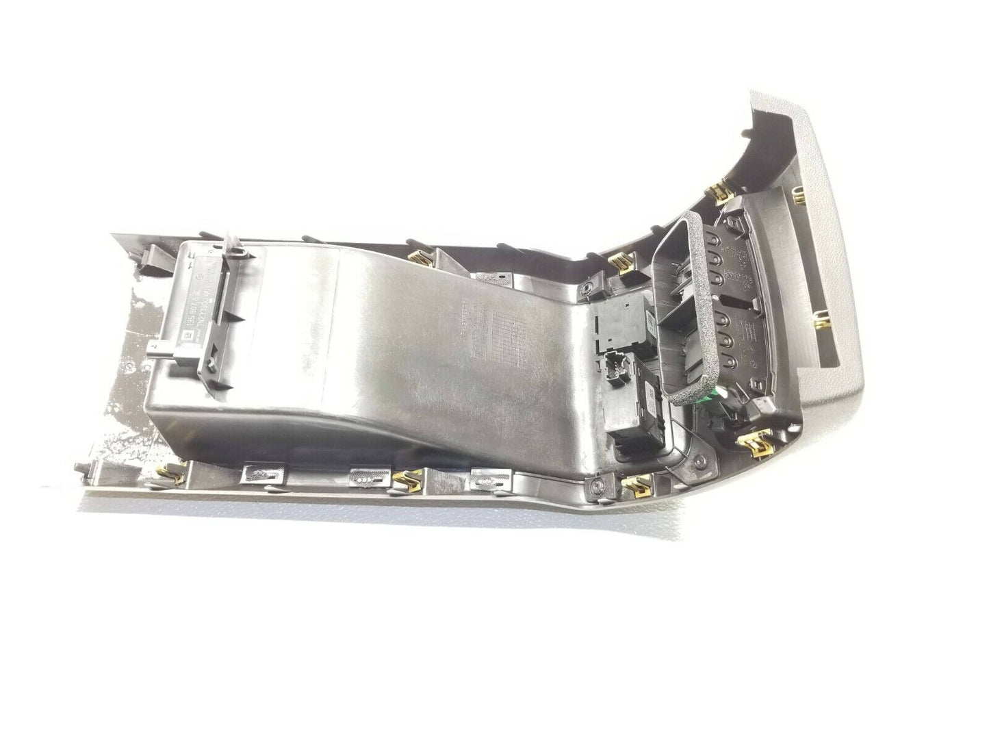 19 20 Chevrolet Blazer Center Console Rear Trim Panel W/ Air Vent OEM 11k Miles