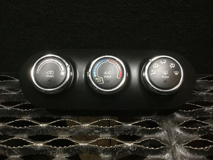 15 16 17 Jeep Renegade A/c Heater Climate Temperature Control OEM 7k Miles