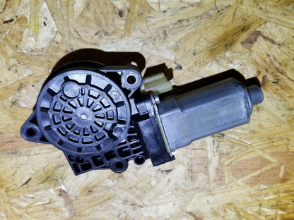 07 08 09 Hyundai Tucson Rear Left Driver Door Window Regulator Motor OEM 89k