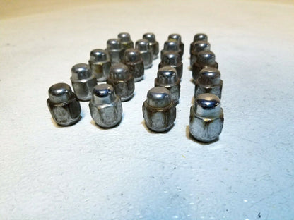 07 08 09 10 11 12 Hyundai Veracruz Wheel Lug Nut 20pcs OEM