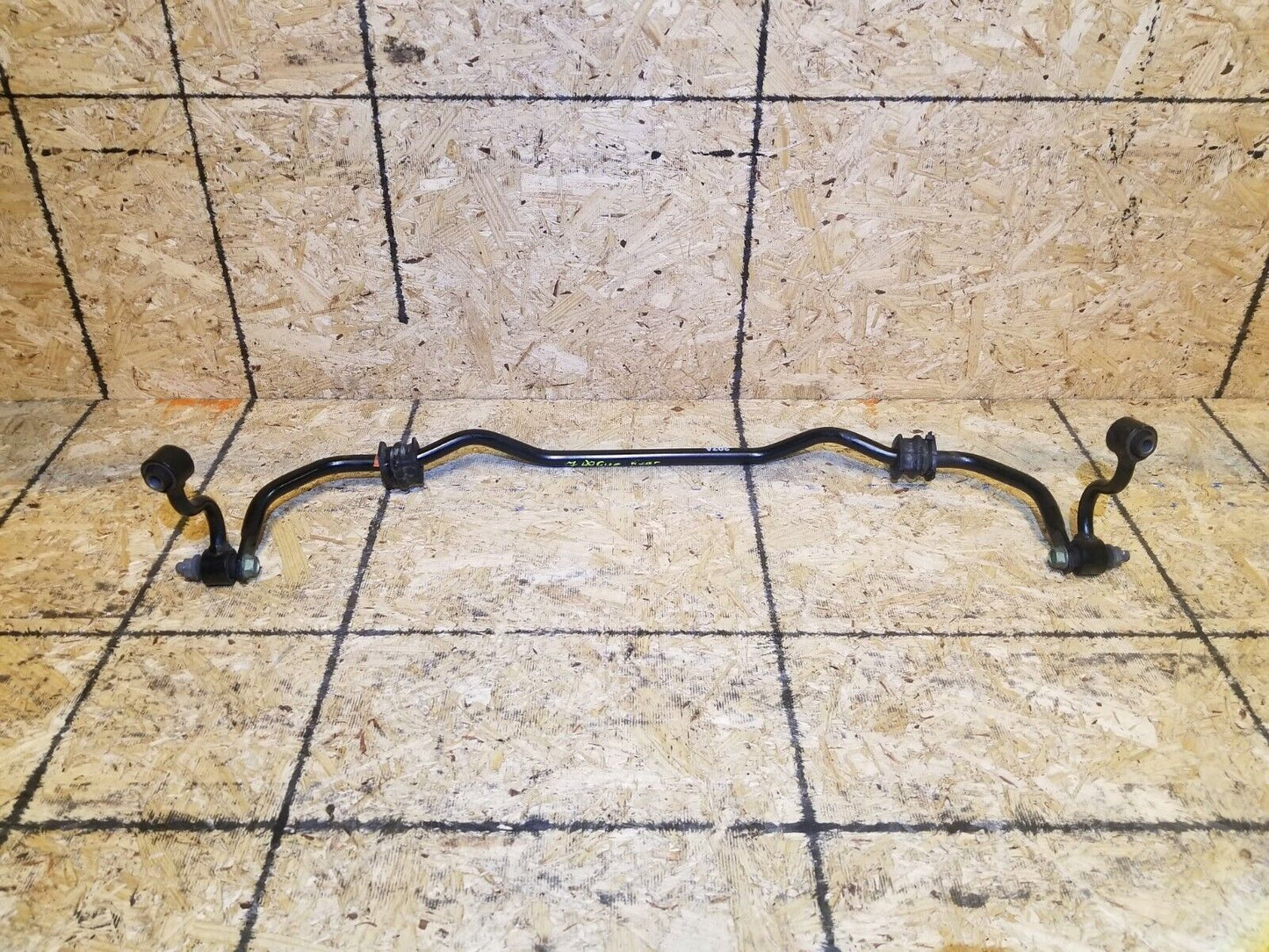 16 17 18 19 Nissan Rogue Rear Stabilizer Sway Bar OEM 33k