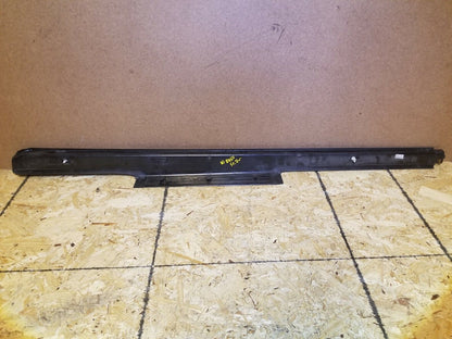 07 08 09 10 Mercedes R350 Front Left Driver Door Sill Scuff Trim OEM