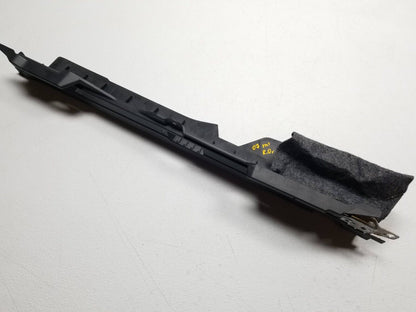 06 07 08 09 10 11 Mercedes Ml500 Right Rear Passenger Truck Bracket Trim OEM