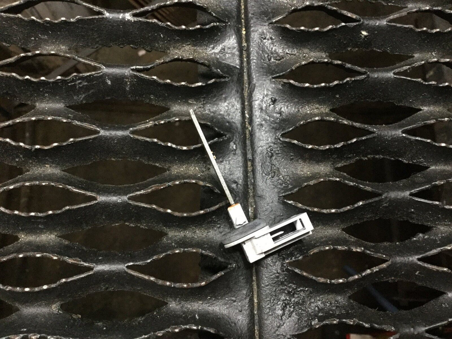 04 05 06 07 08 Audi A4 Air Climate Temperature Sensor OEM